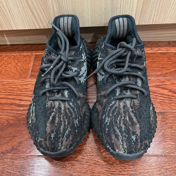 adidas gazelle silver green womens adidas YEEZY Boost 350 V2 MX Rock main image 0